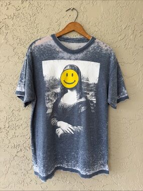 Smiley Face Mona Lisa Acid Wash Graphic T-Shirt Large